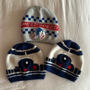 Toddler beanies lot of 3
